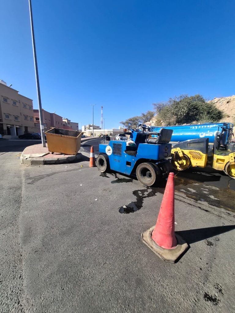 مقاول أسفلت أحد رفيدة